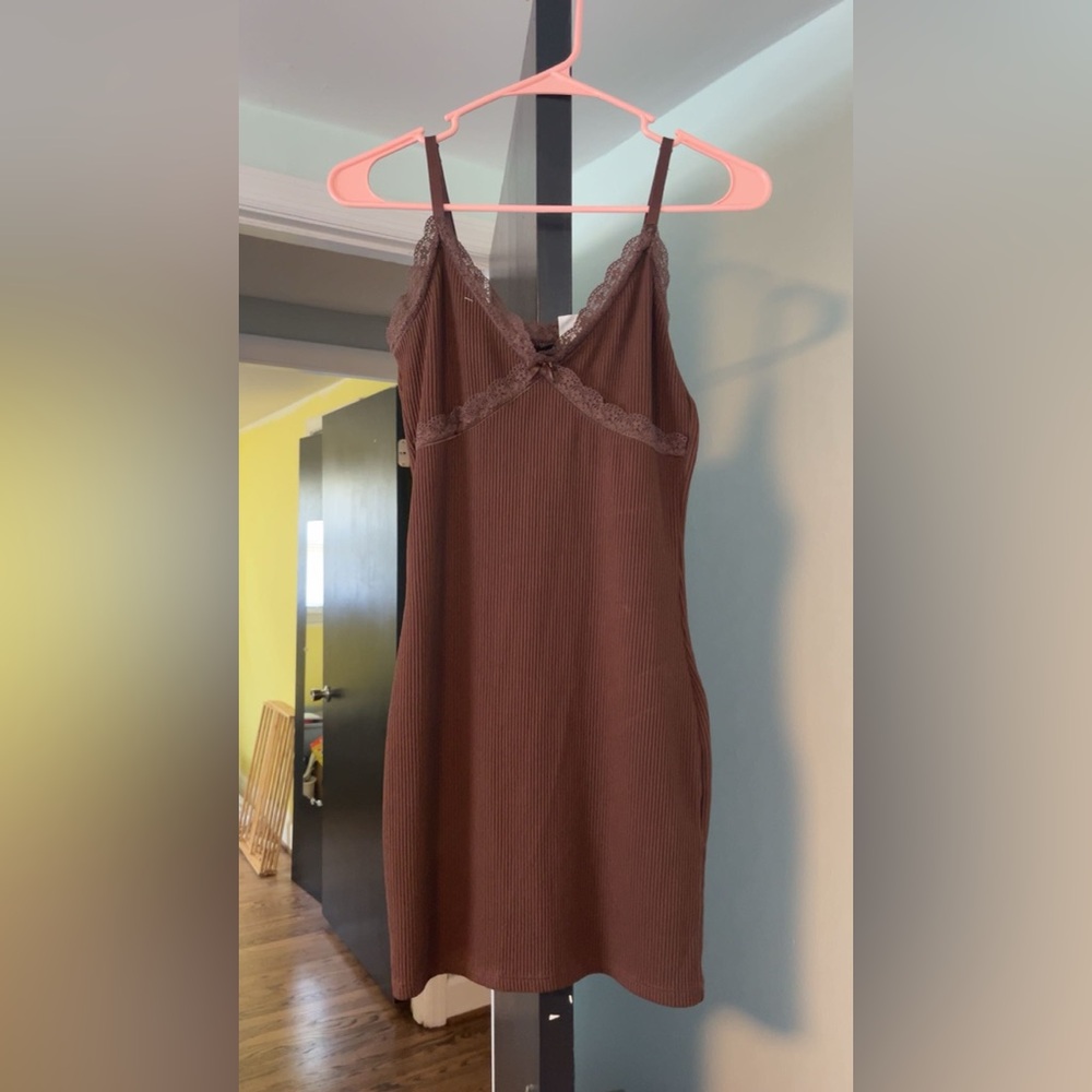 Elegant Brown Lace-Trimmed Nightgown